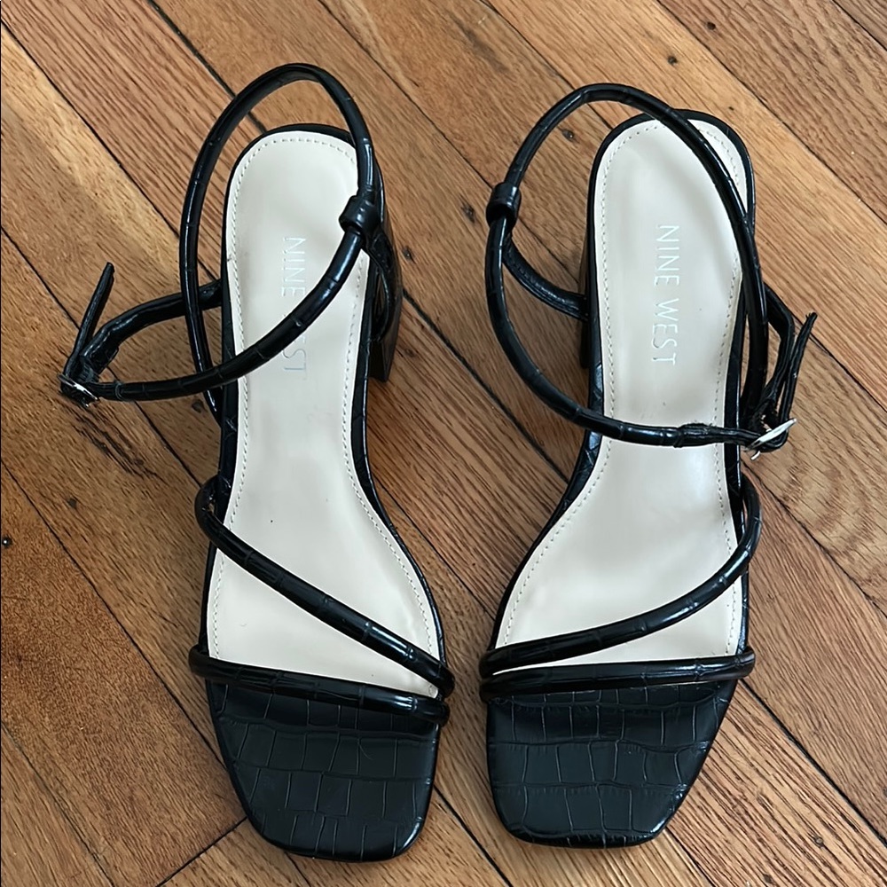 Nine West Black Barely There Block Heel Sandal 6.5